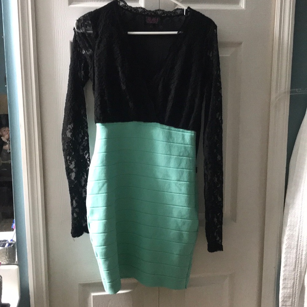 Sexy low cut bodycon